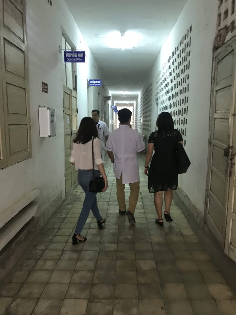 Chuyến thăm hỏi đặc biệt đầy xúc động của IMMUPHARM với bệnh nhân nghèo